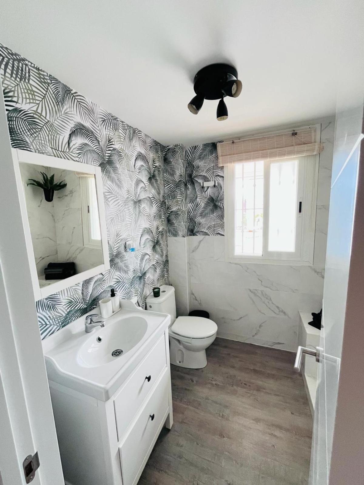 Apartamento Pueblo Evita Apartment Benalmadena Luaran gambar